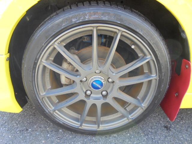 スイフトスポーツ ベースグレード　ディスチャージ装着車　ローダウン　レイズ１７インチアルミ　スズキスポーツマフラー　７インチＳＤナビフルセグＴＶ　ＥＴＣ　デジタルインナーミラー　走行６７，２２６ｋｍ　車検整備付き（12枚目）