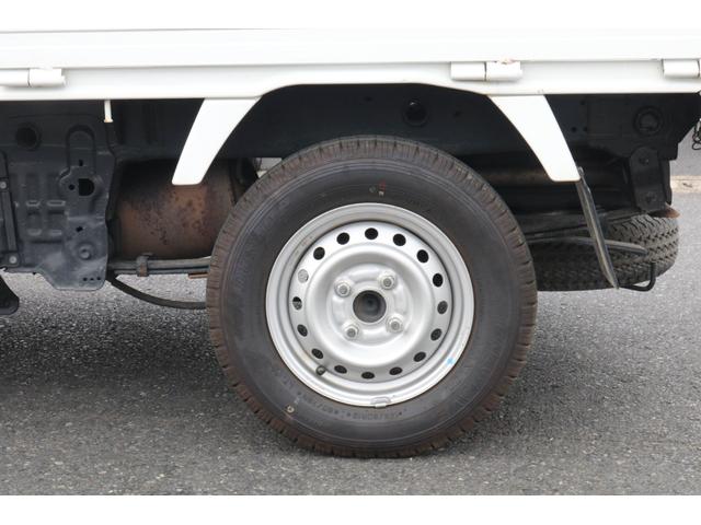 ミニキャブトラック Ｍ　１年保証　４ＷＤ　５ＭＴ　エアコン　パワーステアリング　荷台ゴムマット　メッキミラーカバー（17枚目）
