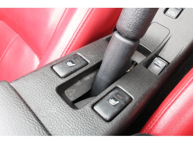 コペン アクティブトップ　ターボ　電動ルーフ　シートヒーター　純正１５インチアルミホイール　ＨＩＤヘッドライト　フローティングナビ　フルセグＴＶ　Ｂｌｕｅｔｏｏｔｈ　エアコン　パワーウィンドウ（18枚目）