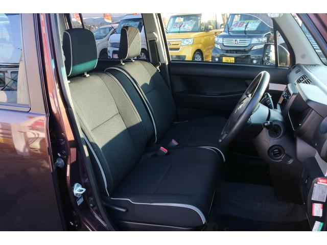 ピクシススペース カスタム　Ｇ　１年保証　スマートキー　ＨＩＤヘッドライト　純正１４インチアルミホイール　エコアイドル　オートエアコン（16枚目）