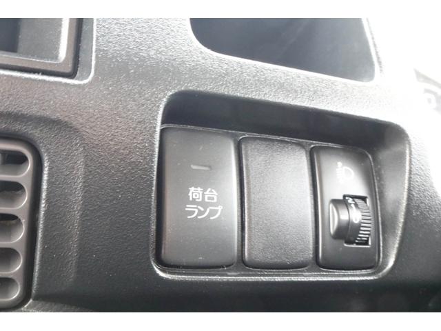 アクティトラック ＳＤＸ　４ＷＤ　５ＭＴ　エアコン　パワーステアリング　エアバッグ　荷台あおり止チェーン付　作業灯　走行距離約５１０００ｋｍ（11枚目）
