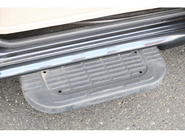 エブリイワゴン PZターボスペシャル 1年保証 ターボ 両側電動スライドドア ターボタイマー 純正オートステップ HIDヘッドライト 純正14インチアルミホイール シートヒーター SDナビ フルセグTV ETC オートエアコン ドラレコ(23枚目)