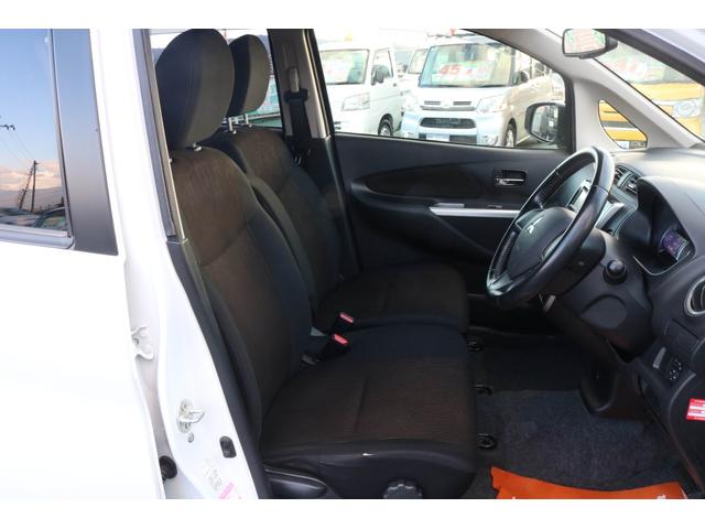 ｅＫカスタム Ｔ　１年保証　ターボ　プッシュスタート　ＨＩＤヘッドライト　オートライト　純正１５インチアルミホイール　ＨＤＤナビ　フルセグＴＶ　Ｂｌｕｅｔｏｏｔｈ　バックカメラ　オートエアコン　パワーウィンドウ（18枚目）