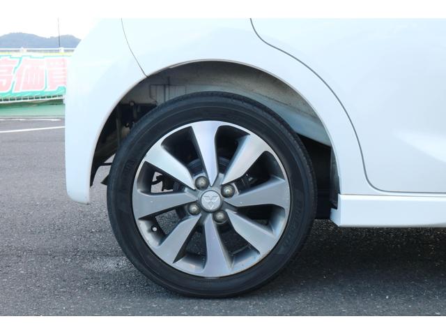 ｅＫカスタム Ｔ　１年保証　ターボ　プッシュスタート　ＨＩＤヘッドライト　オートライト　純正１５インチアルミホイール　ＨＤＤナビ　フルセグＴＶ　Ｂｌｕｅｔｏｏｔｈ　バックカメラ　オートエアコン　パワーウィンドウ（25枚目）