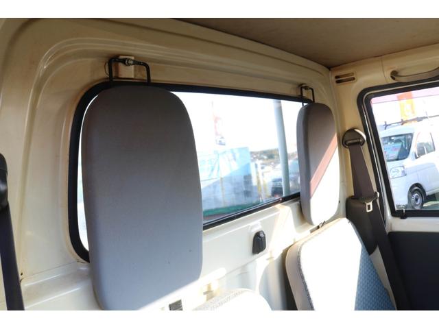 ハイゼットトラック エアコン・パワステ スペシャル 1年保証 4WD 5MT エアコン パワーステアリング 荷台ゴムマット付き 3方開(15枚目)