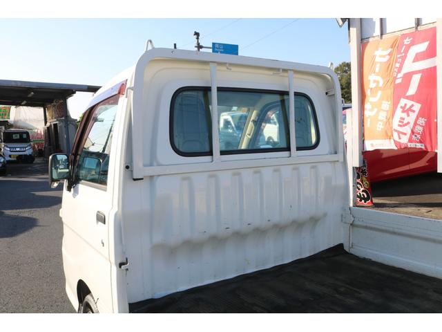 ハイゼットトラック エアコン・パワステ スペシャル 1年保証 4WD 5MT エアコン パワーステアリング 荷台ゴムマット付き 3方開(16枚目)