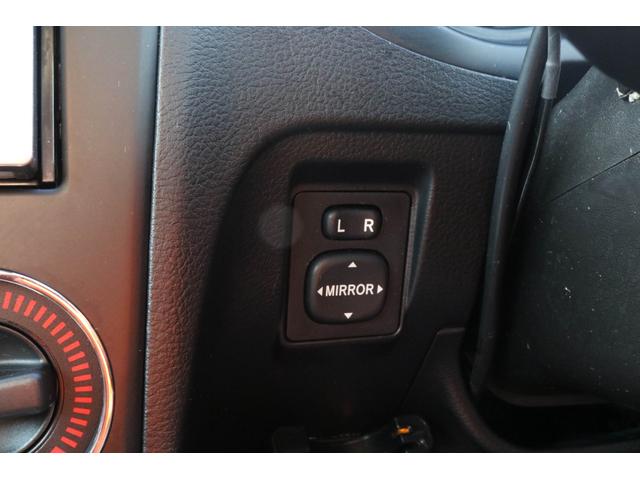 コペン アクティブトップ　電動ルーフ　４ＡＴ　ＭＴモード付　ターボ　ブーストメーター　ＥＣＵコントローラー　ＨＩＤヘッドライト　１４インチアルミホイール　外品エアロウィング　キーレス　ＳＤナビ　ワンセグＴＶ　ＣＤ再生　ＥＴＣ（12枚目）