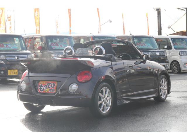 コペン アクティブトップ　電動ルーフ　４ＡＴ　ＭＴモード付　ターボ　ブーストメーター　ＥＣＵコントローラー　ＨＩＤヘッドライト　１４インチアルミホイール　外品エアロウィング　キーレス　ＳＤナビ　ワンセグＴＶ　ＣＤ再生　ＥＴＣ（23枚目）