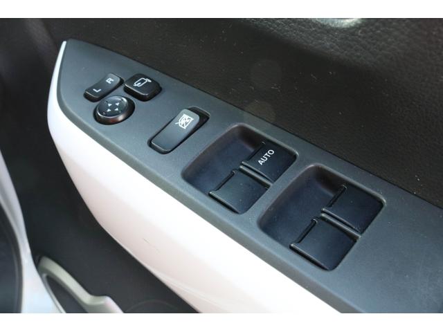 ハスラー Ｘ　１年保証　４ＷＤ　プッシュスタート　ＨＩＤヘッドライト　ブレーキサポート　シートヒーター　オートライト　純正１５インチアルミ　Ａストップ　ヒルディセントコントロール　純正ＳＤナビ　Ｂｌｕｅｔｏｏｔｈ（15枚目）