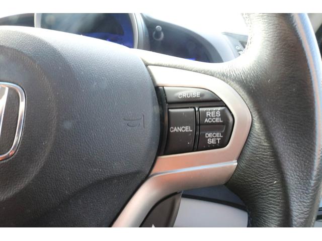 ＣＲ－Ｚ α　６ＭＴ　ハイブリッド　クルーズコントロール　純正ＨＤＤナビ　バックカメラ　ＨＩＤヘッドライト　スマートキー　ＥＴＣ　純正１６インチアルミホイール（5枚目）