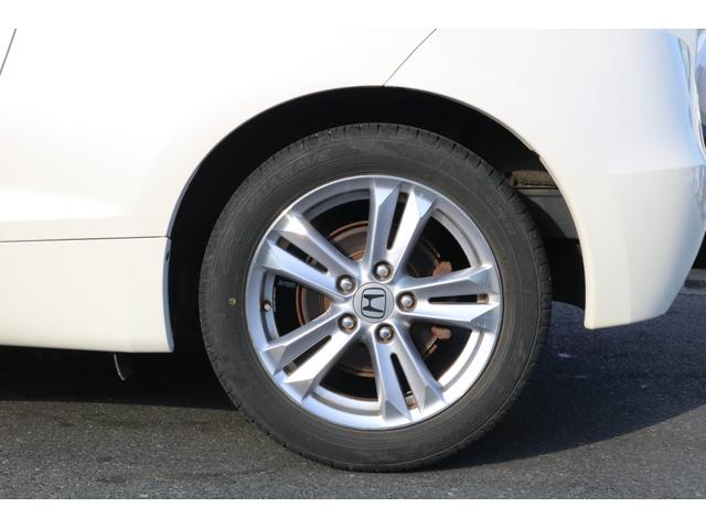 ＣＲ－Ｚ α　６ＭＴ　ハイブリッド　クルーズコントロール　純正ＨＤＤナビ　バックカメラ　ＨＩＤヘッドライト　スマートキー　ＥＴＣ　純正１６インチアルミホイール（24枚目）