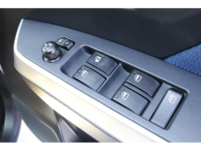 トール カスタムＧ　ＳＡＩＩ　１年保証　フルエアロ　全方位カメラ　両側電動スライドドア　ＬＥＤライト　クルーズコントロール　スマートアシスト２　純正ＳＤナビ　フルセグＴＶＢｌｕｅｔｏｏｔｈ　ステアリングリモコン　純正アルミホイール（18枚目）