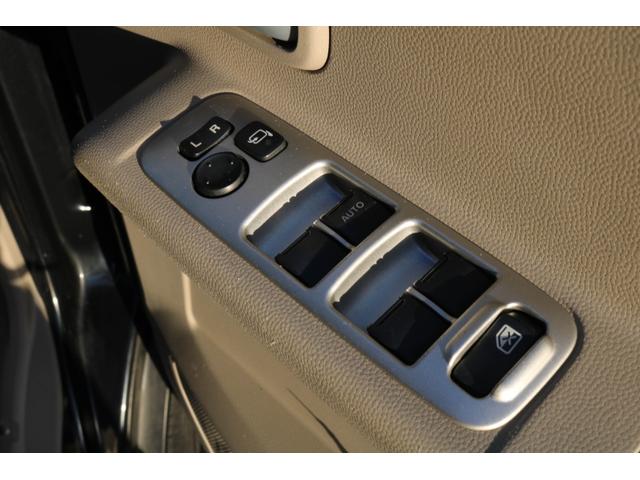 エブリイワゴン PZターボ 1年保証 片側電動スライドドア ターボ 4WD 4AT キーレス 13インチアルミホイール オートエアコン リアヒーター ETC ルーフキャリア ETC(11枚目)