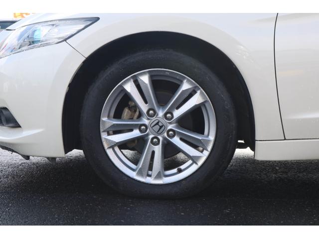 �z�C�[���͏����P�U�C���`�̃A���~�z�C�[������������Ă���܂��B