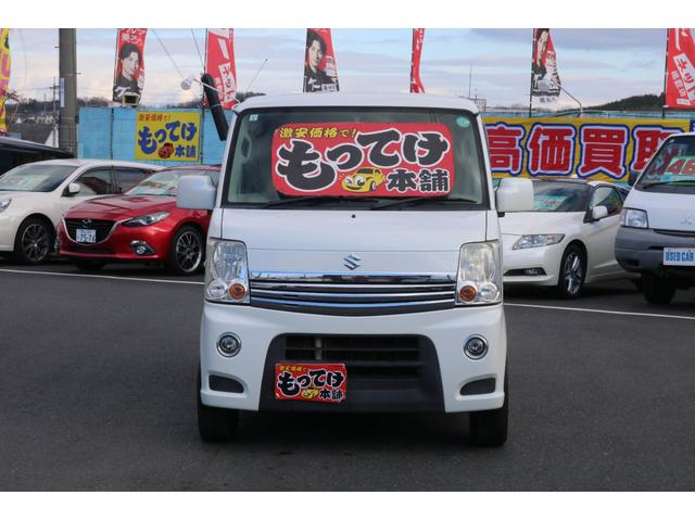 ���Ђł͐��̃X�^�b�t�����J�ɃN���[�j���O���Ă��܂��B�C�ɂȂ�_�̓X�^�b�t�ɋC�y�ɂ��\���t�����������B