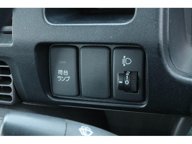 アクティトラック ＳＤＸ　平成２３年　アクティトラック　ＳＤＸ　４ＷＤ　５ＭＴ　エアコン　パワーステアリング　エアバッグ　純正ラジオデッキ（14枚目）