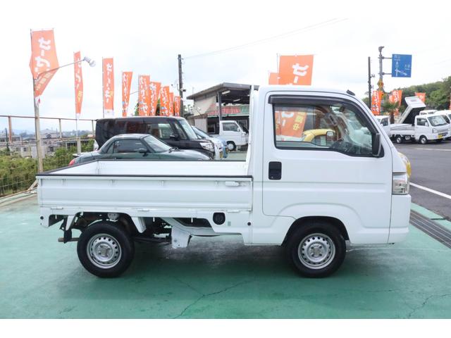 アクティトラック ＳＤＸ　平成２３年　アクティトラック　ＳＤＸ　４ＷＤ　５ＭＴ　エアコン　パワーステアリング　エアバッグ　純正ラジオデッキ（30枚目）