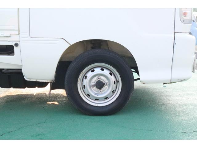 ハイゼットトラック エアコン・パワステ　ツインカムスペシャル　４ＷＤ　５ＭＴ　エアコン　パワステ　社外１２インチアルミホイール（17枚目）