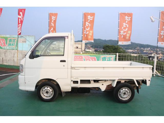 ハイゼットトラック エアコン・パワステ　ツインカムスペシャル　４ＷＤ　５ＭＴ　エアコン　パワステ　社外１２インチアルミホイール（23枚目）