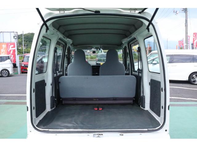 ハイゼットカーゴ スペシャル　１年保証　４ＷＤ　ハイルーフ　タイミングチェーン　エアコン　パワーステアリング　両側スライドドア　車検令和８年１２月まで（17枚目）