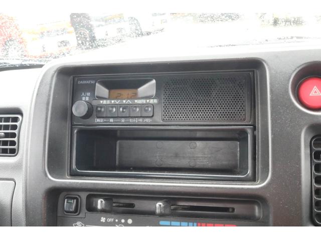 ハイゼットトラック ジャンボ 4WD 5MT エアコン パワステ パワーウィンドウ 荷台ゴムマット(12枚目)