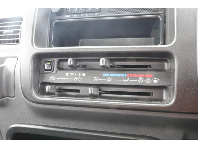 ハイゼットトラック ジャンボ 4WD 5MT エアコン パワステ パワーウィンドウ 荷台ゴムマット(13枚目)