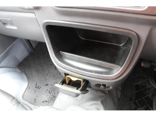 ハイゼットトラック ジャンボ 4WD 5MT エアコン パワステ パワーウィンドウ 荷台ゴムマット(14枚目)