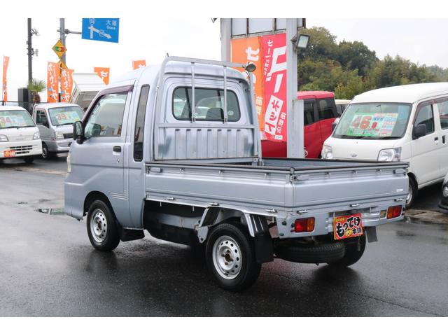 ハイゼットトラック ジャンボ 4WD 5MT エアコン パワステ パワーウィンドウ 荷台ゴムマット(26枚目)