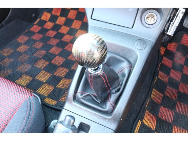 コペン アクティブトップ　５ＭＴ　電動オープン　純正レカロシート　Ｄスポーツマフラー　ＨＩＤライト　フォグランプ　ＳＤナビゲーション　ＣＤデッキ　ワンセグＴＶ　ドライブレコーダー　１５インチアルミホイール　シートヒーター（3枚目）