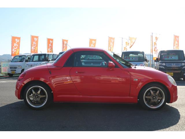 コペン アクティブトップ　５ＭＴ　電動オープン　純正レカロシート　Ｄスポーツマフラー　ＨＩＤライト　フォグランプ　ＳＤナビゲーション　ＣＤデッキ　ワンセグＴＶ　ドライブレコーダー　１５インチアルミホイール　シートヒーター（32枚目）