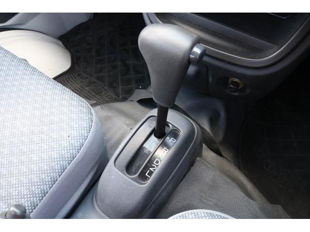 ハイゼットトラック エアコン・パワステ スペシャル 4WD 3速AT エアコン パワーステアリング 純正ラジオデッキ 荷台3方開 荷台チェーン付き(3枚目)