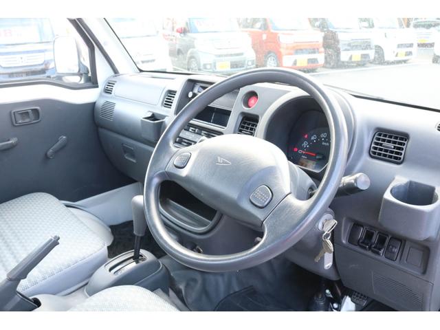 ハイゼットトラック エアコン・パワステ スペシャル 4WD 3速AT エアコン パワーステアリング 純正ラジオデッキ 荷台3方開 荷台チェーン付き(8枚目)