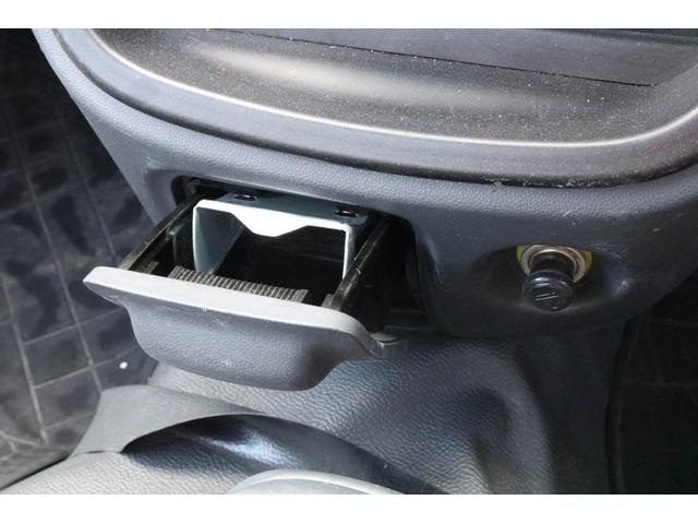 ハイゼットトラック エアコン・パワステ スペシャル 4WD 3速AT エアコン パワーステアリング 純正ラジオデッキ 荷台3方開 荷台チェーン付き(13枚目)