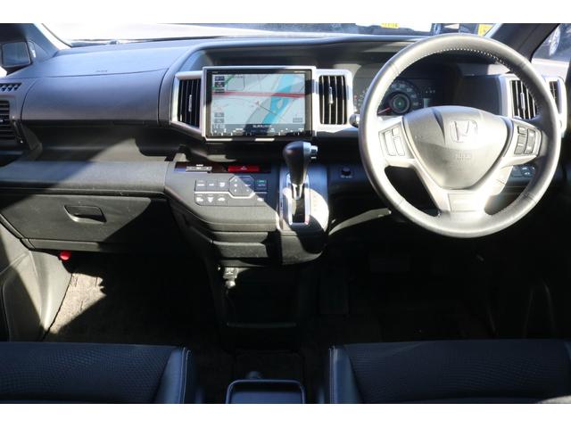 ステップワゴンスパーダ Z クールスピリット 1年保証 両側電動スライドドア HIDヘッドライト クルーズコントロール パドルシフト 純正17インチアルミホイール メモリーナビ フルセグTV フリップダウンモニター アイドリングストップ ETC(2枚目)