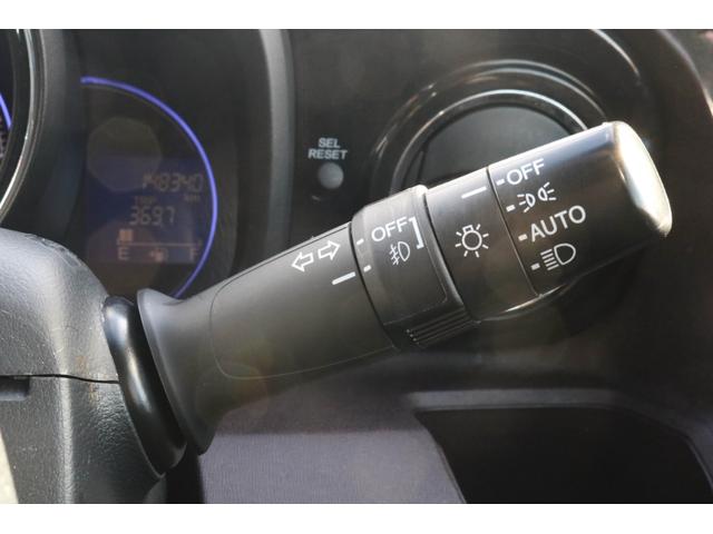 N-ONE プレミアム・Lパッケージ 1年保証 プッシュスタート HIDヘッドライト 純正14インチアルミホイール ワンセグTV オートエアコン パワーステアリング ETC(10枚目)