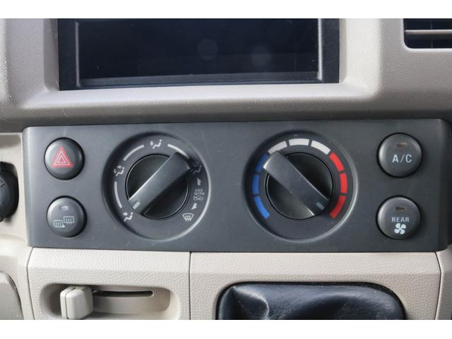 エブリイ ジョインターボ　４ＷＤ　５ＭＴ　ターボ　ハイルーフ　走行距離約５．５万ｋｍ　社外１３インチアルミホイール　両側スライドドア　エアコン　パワーウィンドウ　パワーステアリング（12枚目）