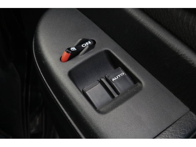 バモス 　１年保証　４ＷＤ　フロア５ＭＴ　両側スライドドア　パワーウィンドウ　社外１２インチアルミホイール　エアコン　パワーステアリング　ドライブレコーダー　エアバッグ　ＡＢＳ　車検令和８年１２月（4枚目）