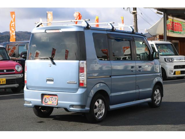 �����Ђł͐��̃X�^�b�t�����J�ɃN���[�j���O���Ă��܂��B�C�ɂȂ�_�̓X�^�b�t�ɋC�y�ɂ��\���t�����������B