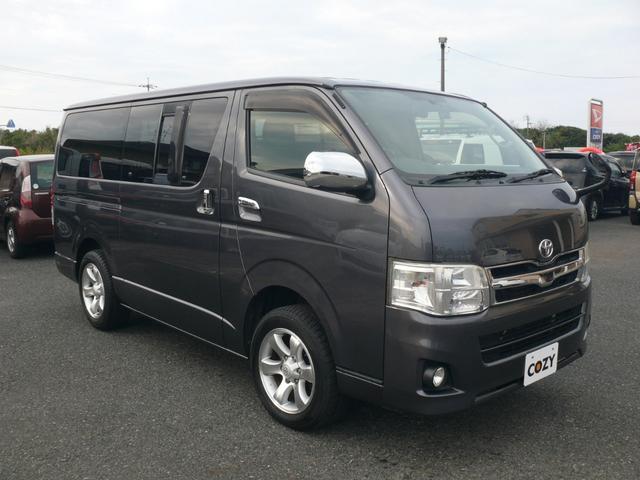 ハイエースバン ロングスーパーＧＬ　３型　ディーゼルターボ　４ＷＤ　キーレス　純正ナビＴＶ　バックカメラ　ブルートゥース対応ナビ　ＨＩＤヘッドライト　プラド純正１７インチＡＷ　ドラレコ　ＥＴＣ　純正後期テール　タイミングベルト交換済（3枚目）