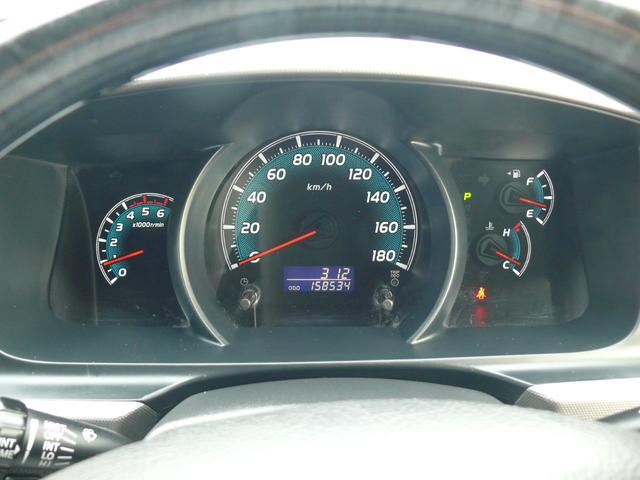 ハイエースバン ロングスーパーＧＬ　３型　ディーゼルターボ　４ＷＤ　キーレス　純正ナビＴＶ　バックカメラ　ブルートゥース対応ナビ　ＨＩＤヘッドライト　プラド純正１７インチＡＷ　ドラレコ　ＥＴＣ　純正後期テール　タイミングベルト交換済（10枚目）