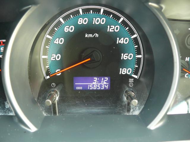 ハイエースバン ロングスーパーＧＬ　３型　ディーゼルターボ　４ＷＤ　キーレス　純正ナビＴＶ　バックカメラ　ブルートゥース対応ナビ　ＨＩＤヘッドライト　プラド純正１７インチＡＷ　ドラレコ　ＥＴＣ　純正後期テール　タイミングベルト交換済（11枚目）