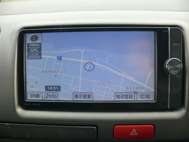 ハイエースバン ロングスーパーＧＬ　３型　ディーゼルターボ　４ＷＤ　キーレス　純正ナビＴＶ　バックカメラ　ブルートゥース対応ナビ　ＨＩＤヘッドライト　プラド純正１７インチＡＷ　ドラレコ　ＥＴＣ　純正後期テール　タイミングベルト交換済（13枚目）