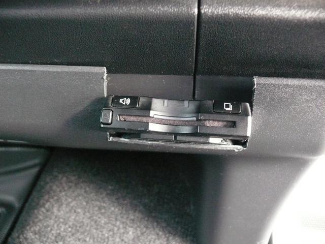 ハイエースバン ロングスーパーＧＬ　３型　ディーゼルターボ　４ＷＤ　キーレス　純正ナビＴＶ　バックカメラ　ブルートゥース対応ナビ　ＨＩＤヘッドライト　プラド純正１７インチＡＷ　ドラレコ　ＥＴＣ　純正後期テール　タイミングベルト交換済（34枚目）