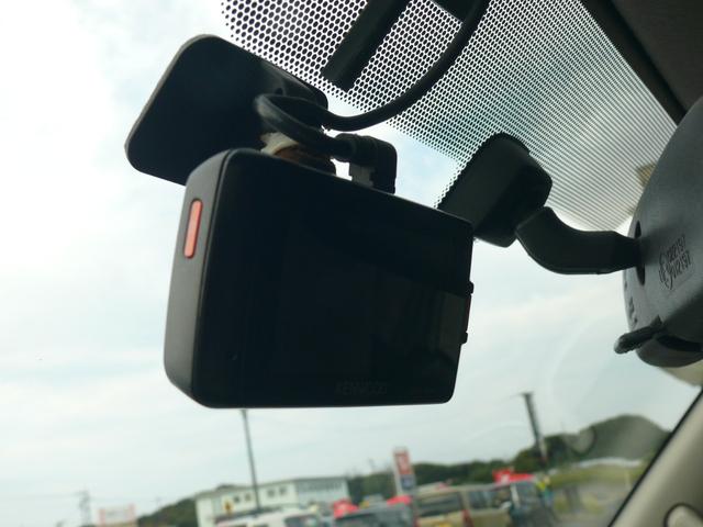 ハイエースバン ロングスーパーＧＬ　３型　ディーゼルターボ　４ＷＤ　キーレス　純正ナビＴＶ　バックカメラ　ブルートゥース対応ナビ　ＨＩＤヘッドライト　プラド純正１７インチＡＷ　ドラレコ　ＥＴＣ　純正後期テール　タイミングベルト交換済（36枚目）