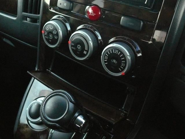 デリカD:5 シャモニー 4WD キーフリー 両側パワースライドドア 社外ナビTV バックカメラ フリップダウンモニター 社外16インチAW ホワイトレタータイヤ マッドフリップ ETC ドラレコ HIDライト(18枚目)