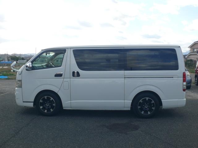 ハイエースバン ロングスーパーGL 4WD ディーゼル キーレス 社外ナビTV バックモニター ローダウン 社外テール 社外16インチAW ドラレコ ETC タイミングベルト交換済(8枚目)