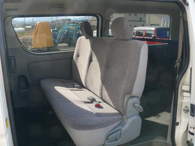 ハイエースバン ロングスーパーGL 4WD ディーゼル キーレス 社外ナビTV バックモニター ローダウン 社外テール 社外16インチAW ドラレコ ETC タイミングベルト交換済(26枚目)