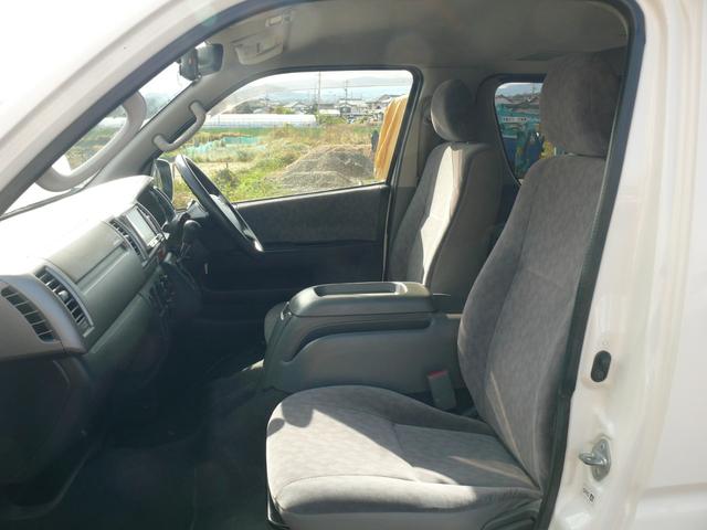 ハイエースバン ロングスーパーGL 4WD ディーゼル キーレス 社外ナビTV バックモニター ローダウン 社外テール 社外16インチAW ドラレコ ETC タイミングベルト交換済(27枚目)