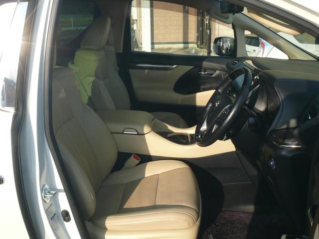 アルファードハイブリッド エグゼクティブラウンジ キーフリー プッシュスタート トヨタセーフティセンス 本革ベージュシート 全方位カメラ 純正ナビTV 後席天井モニター デジタルインナーミラー ドラレコ ETC モデリスタエアロ 両側パワスラ(26枚目)