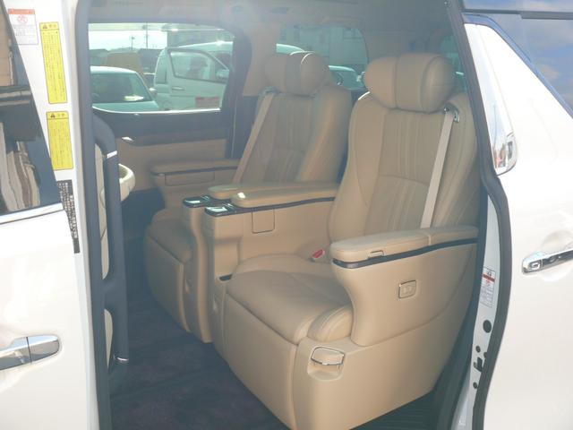 アルファードハイブリッド エグゼクティブラウンジ キーフリー プッシュスタート トヨタセーフティセンス 本革ベージュシート 全方位カメラ 純正ナビTV 後席天井モニター デジタルインナーミラー ドラレコ ETC モデリスタエアロ 両側パワスラ(32枚目)